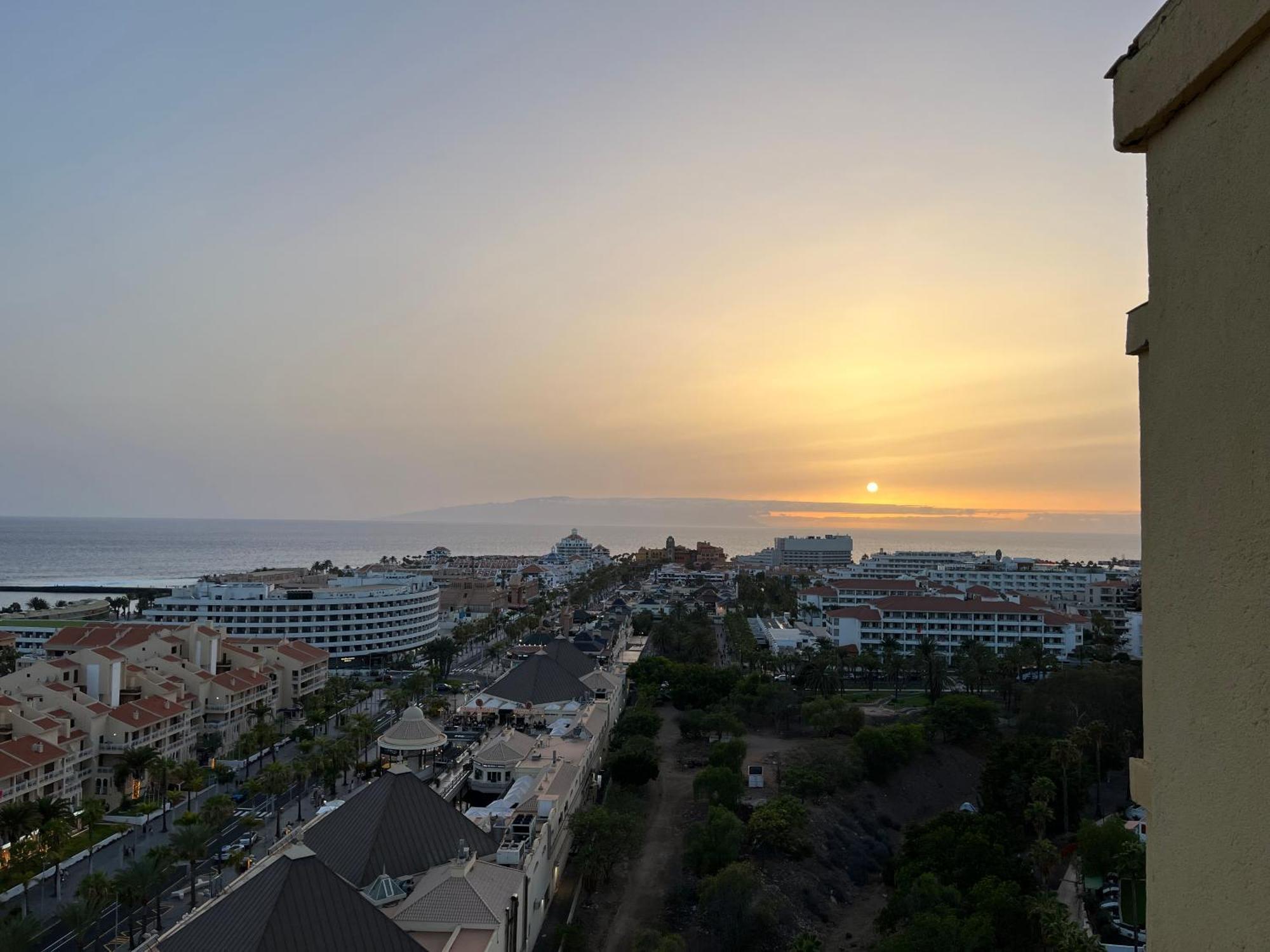 Torres Del Sol 14 Floor Ocean'S Balcony Daire Arona  Dış mekan fotoğraf